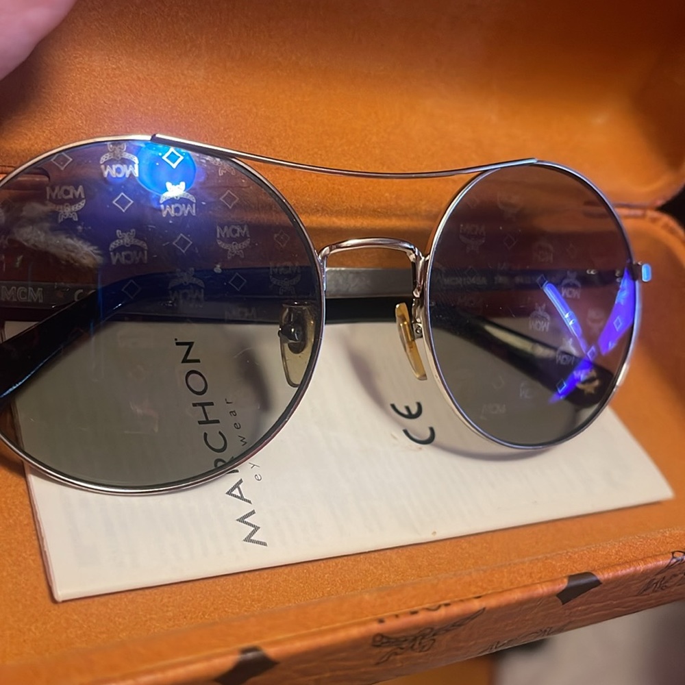 Blue | MCM | Holographic 3D Visetos Round Sunglasses - Picture 4 of 5